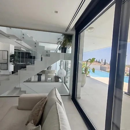 Luxury With Breathtaking Views In By Lodgerstrip Marbella