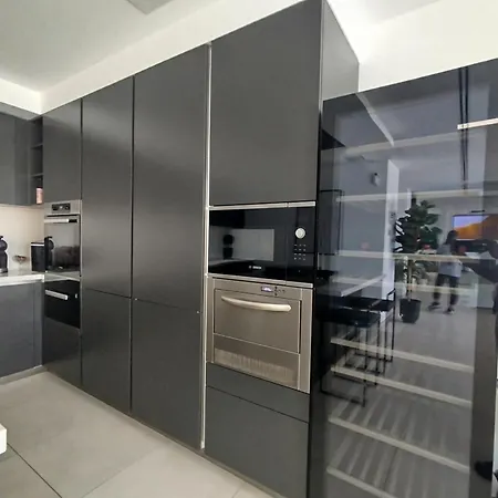 Luxury With Breathtaking Views In By Lodgerstrip Villa