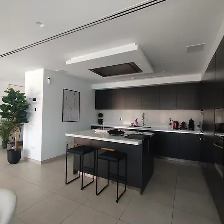 Villa Luxury With Breathtaking Views In By Lodgerstrip Marbella