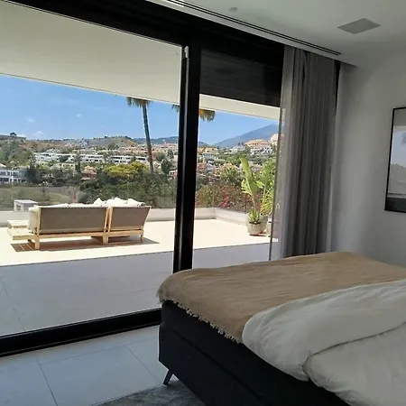 Villa Luxury With Breathtaking Views In By Lodgerstrip *