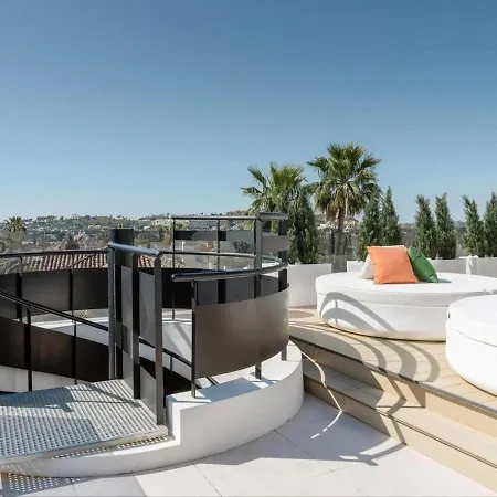 Villa Luxury With Breathtaking Views In By Lodgerstrip *